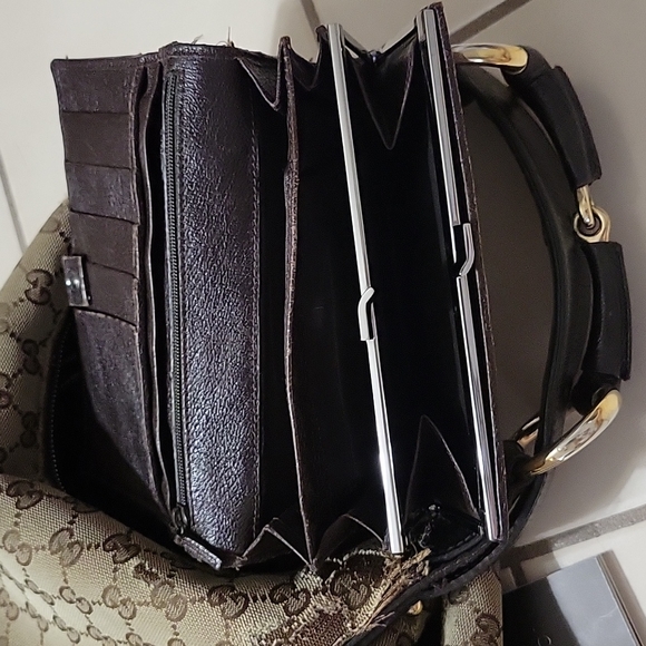 Authentic gucci bag and wallet - Picture 13 of 17